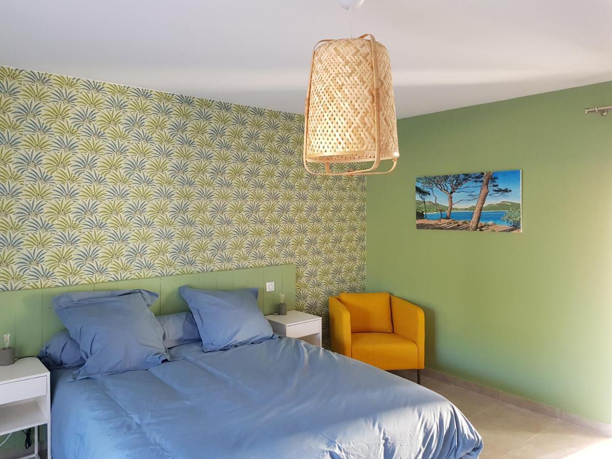 Les Terrasses D'Arutoli Bed & Breakfast Порто-Векио Екстериор снимка